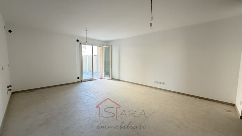 PADOVA: Nel cuore di Vigodarzere, proponiamo in vendita un appartamento quadrilocale moderno e lu...