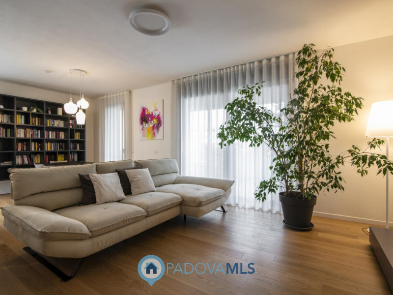 Immobile in esclusiva al Gruppo Padova MLS

Ponte San Nicolò - Voltabarozzo: Appartamento al seco...