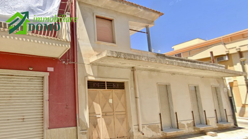 Rosolini: casa indipendente su due livelli in zona servita e ricercata info: 0445 824740 €75.000 ...