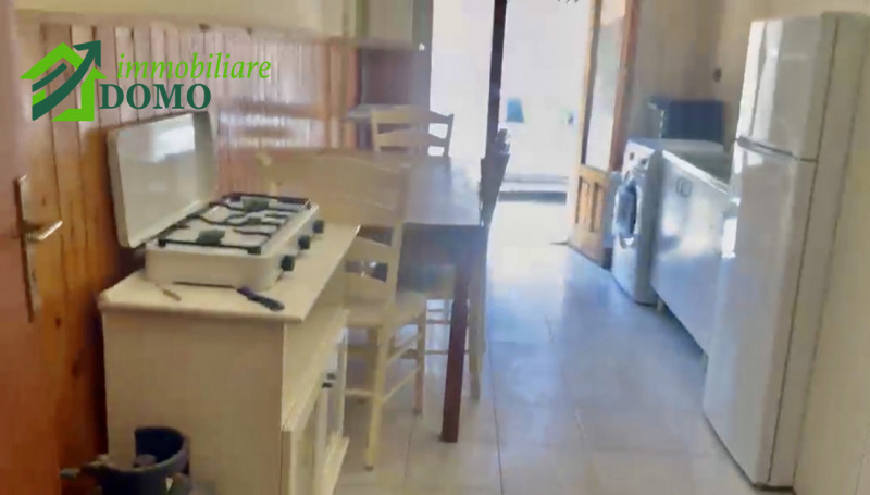 Rosolini: casa indipendente su due livelli in zona servita e ricercata info: 0445 824740 €75.000 ...