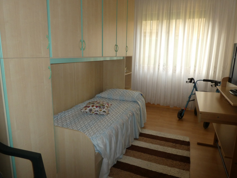 Quartiere Mortise: porzione di casa di 120 mq composta da ingresso, soggiorno, cucinino, 3 camere...