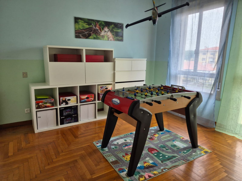 In una zona residenziale tranquilla e ben servita, nel quartiere Firenze di Bassano del Grappa, c...