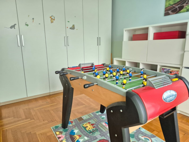 In una zona residenziale tranquilla e ben servita, nel quartiere Firenze di Bassano del Grappa, c...