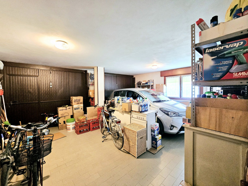 Proponiamo in vendita una splendida casa singola, situata nel centro di Megliadino San Vitale, id...