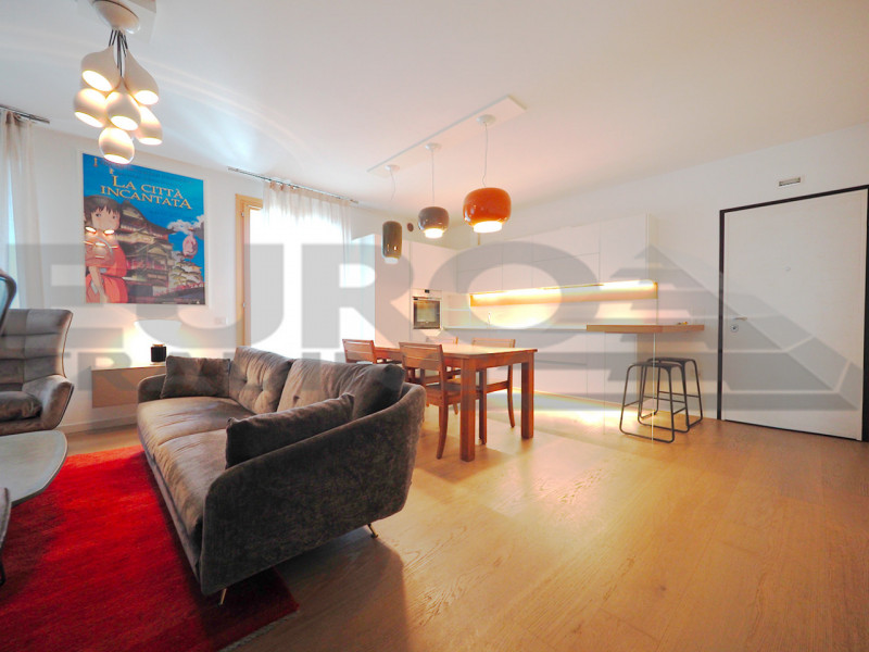 Nella zona centrale di Gaggio di Marcon, in una posizione centrale e servita, proponiamo in esclu...