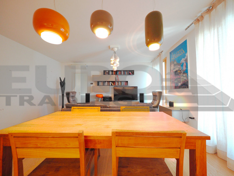 Nella zona centrale di Gaggio di Marcon, in una posizione centrale e servita, proponiamo in esclu...