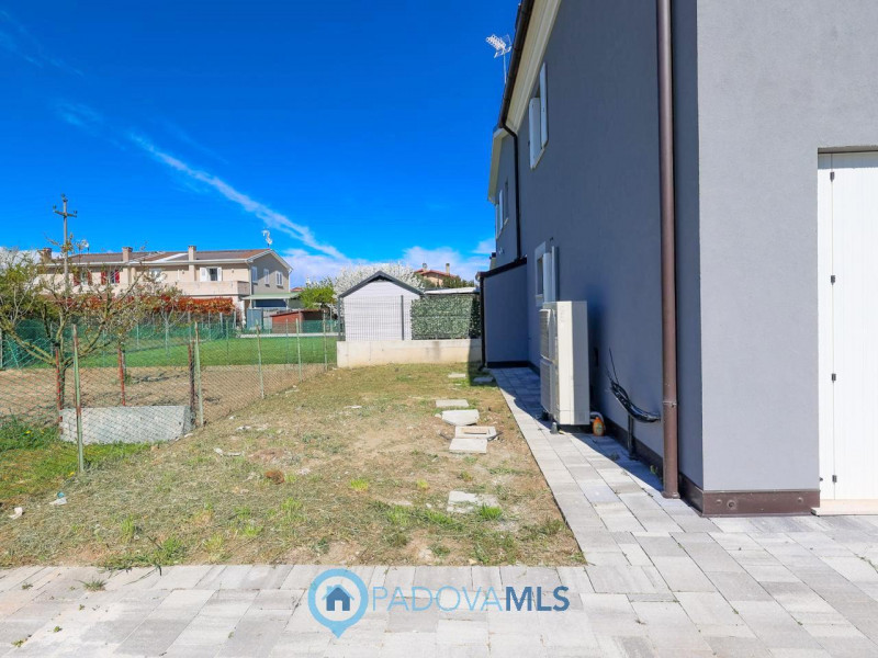 Immobile in esclusiva al Gruppo Padova MLS

Abano Terme – zona Giarre

In uno dei contesti più tr...