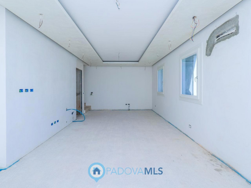 Immobile in esclusiva al Gruppo Padova MLS

Abano Terme – zona Giarre

In uno dei contesti più tr...