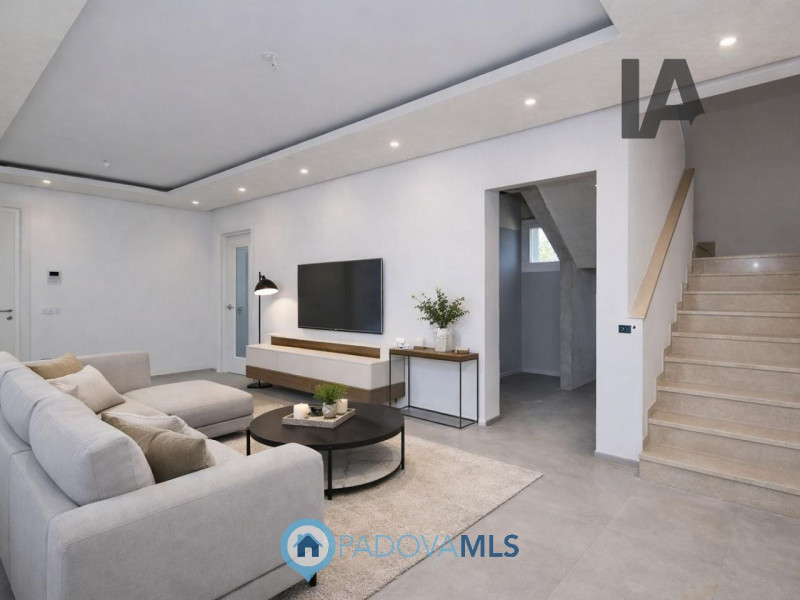 Immobile in esclusiva al Gruppo Padova MLS

Abano Terme – zona Giarre

In uno dei contesti più tr...