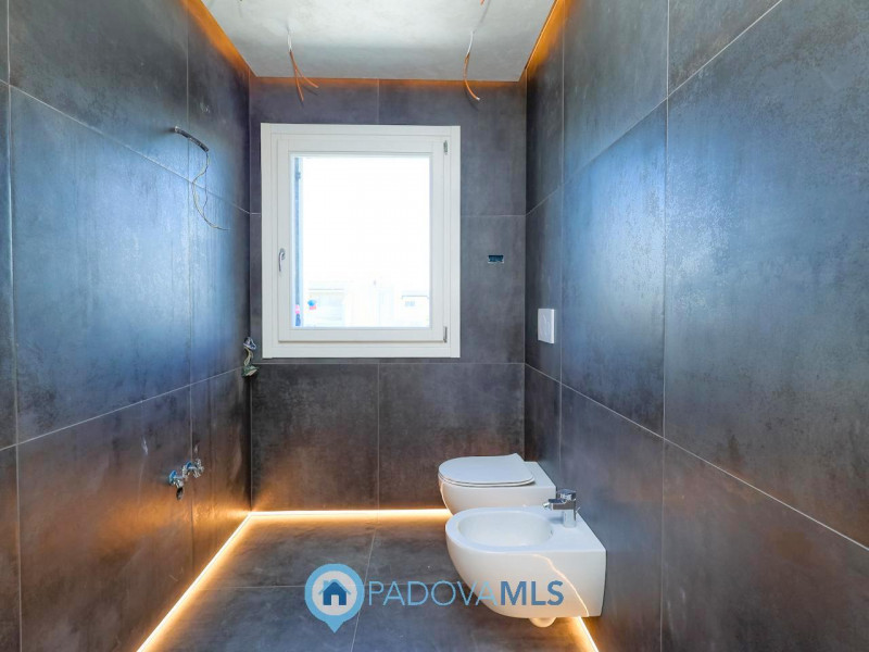 Immobile in esclusiva al Gruppo Padova MLS

Abano Terme – zona Giarre

In uno dei contesti più tr...