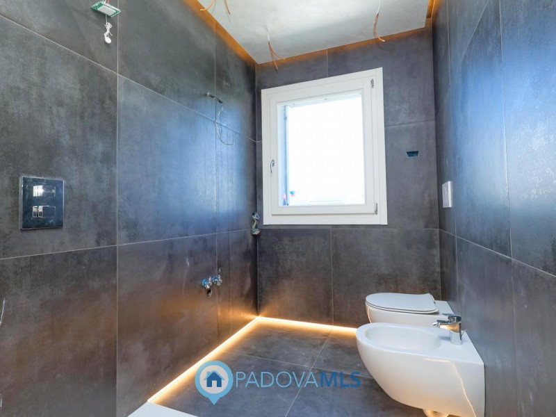 Immobile in esclusiva al Gruppo Padova MLS

Abano Terme – zona Giarre

In uno dei contesti più tr...