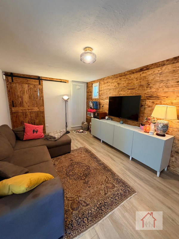 CASA SINGOLA SU DUE PIANI NELLA ZONA DI SANTI ANGELI
Nel cuore del Montello, nella rinomata e tra...