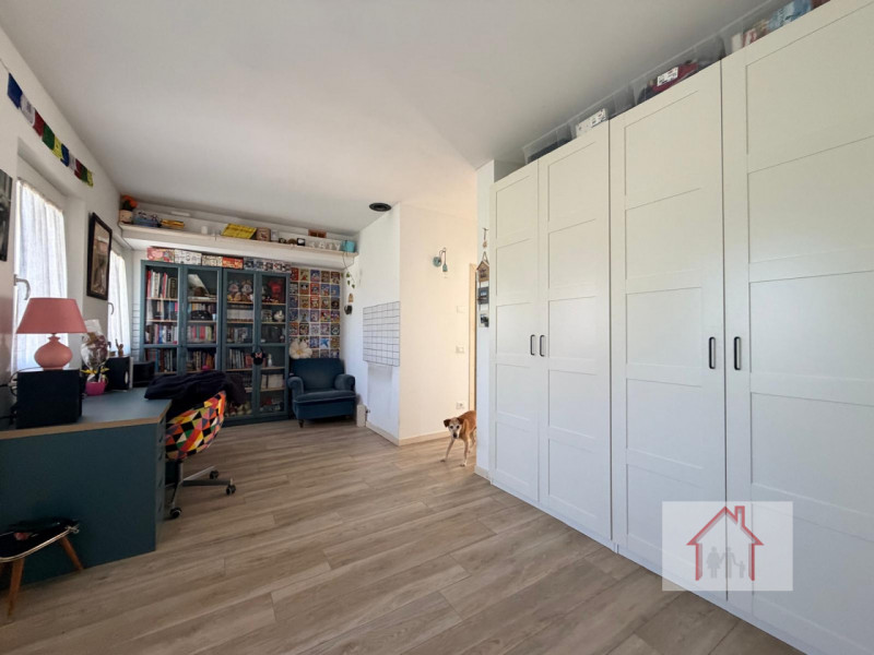 CASA SINGOLA SU DUE PIANI NELLA ZONA DI SANTI ANGELI
Nel cuore del Montello, nella rinomata e tra...