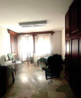 Rif. A.A.309-24

Vendita all'asta - ufficio al 1° piano in data 11 giugno 2026

Descrizione: trat...