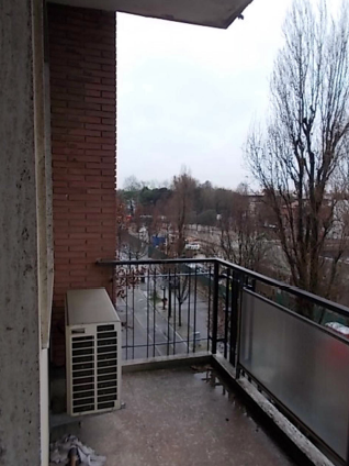 Rif. A.A.328-25

Vendita all'asta - appartamento al 3° piano con garage in data 11 giugno 2026

D...