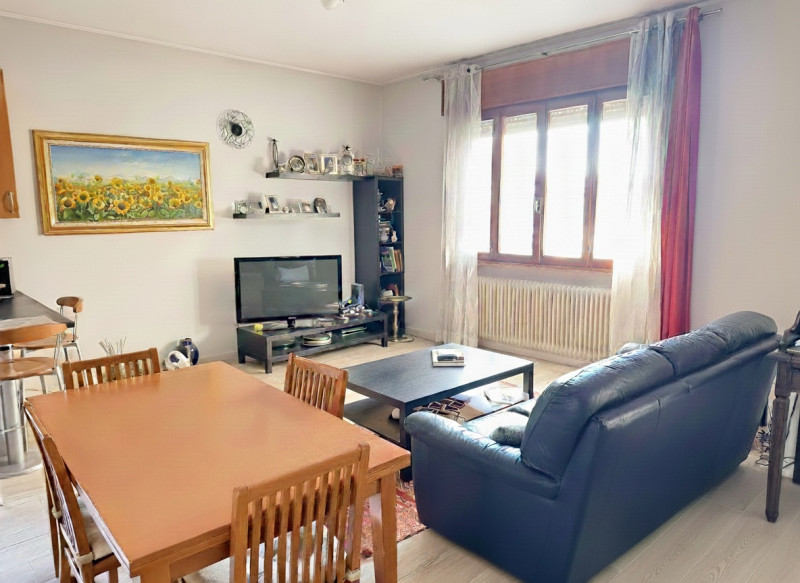 Onara di Tombolo, inserita in un quartiere residenziale caratterizzato dalla massima tranquillità...