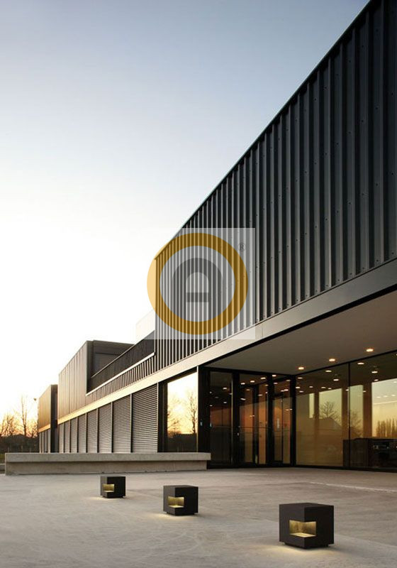 In posizione strategica d’eccellenza a Bassano del Grappa, proponiamo in vendita un esclusivo ter...