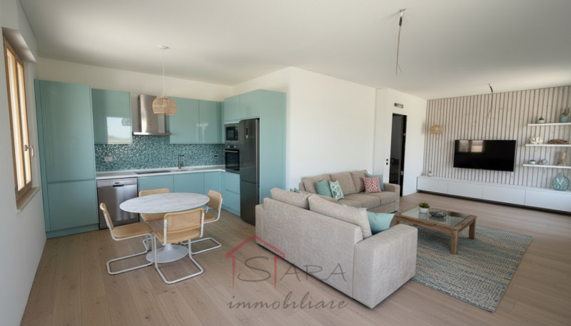 PUNTONE DI SCARLINO – ATTICO FRONTE MARINA CON TERRAZZA PANORAMICA VISTA ISOLA D’ELBA

Nel cuore ...