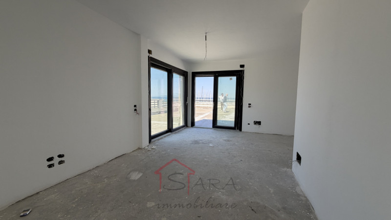 PUNTONE DI SCARLINO – ATTICO FRONTE MARINA CON TERRAZZA PANORAMICA VISTA ISOLA D’ELBA

Nel cuore ...