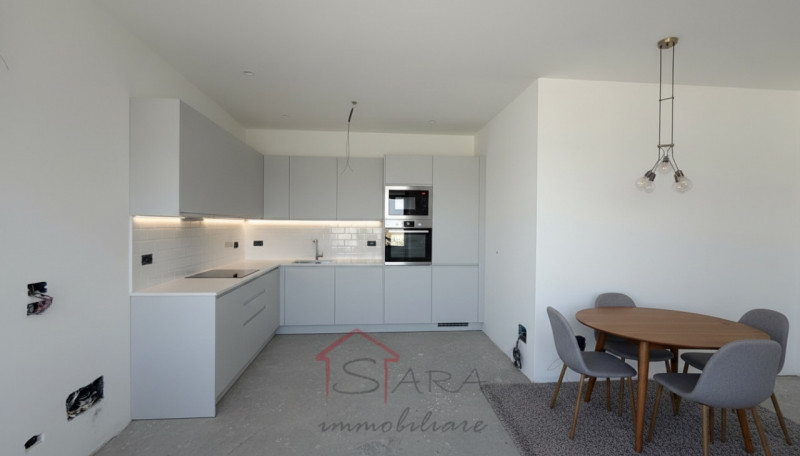 PUNTONE DI SCARLINO – ATTICO FRONTE MARINA CON TERRAZZA PANORAMICA VISTA ISOLA D’ELBA

Nel cuore ...