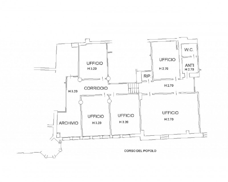 Proponiamo in vendita un ampio ufficio situato al primo piano di un complesso a destinazione terz...