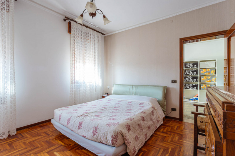 In vendita a Pozzonovo, proponiamo una splendida casa indipendente, recentemente ristrutturata, c...