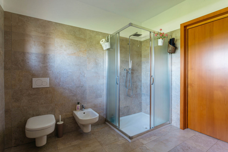 In vendita a Pozzonovo, proponiamo una splendida casa indipendente, recentemente ristrutturata, c...