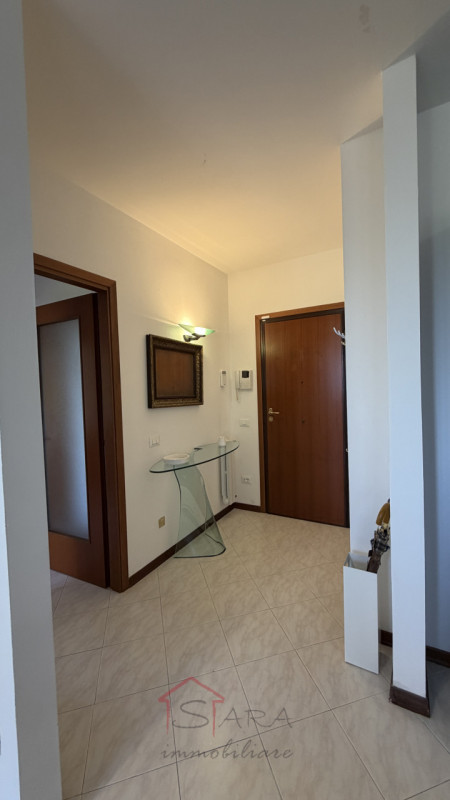 Nel cuore di Albignasego, nella zona centrale più richiesta del Comune, proponiamo in vendita un ...
