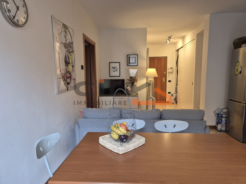 Nel pieno centro di Bassano del Grappa, proponiamo in locazione mini appartamento arredato, compl...