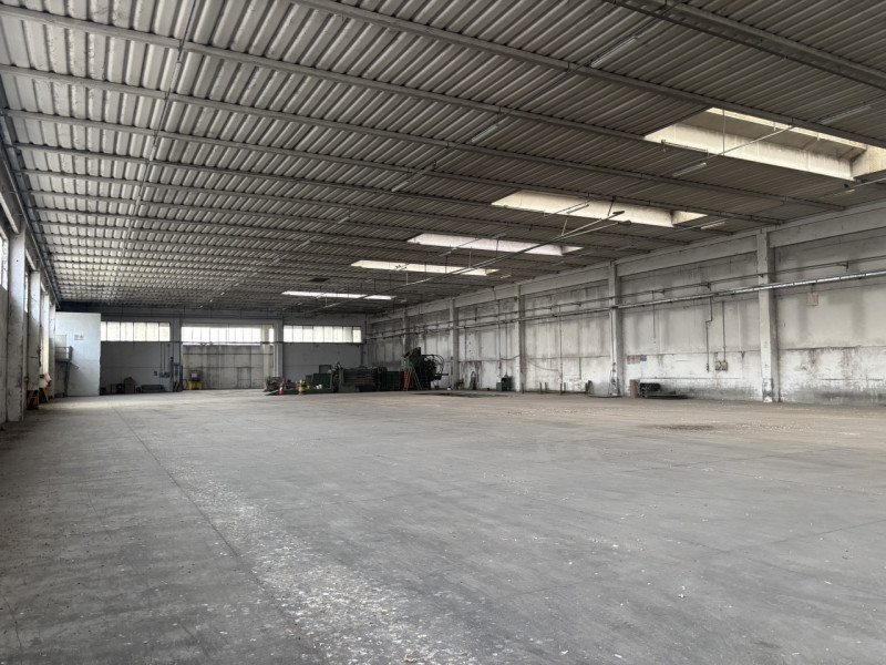 CONTATTARE ANDREA: 3288822042

Situato nel cuore della vivace comune di Istrana, questo impressio...