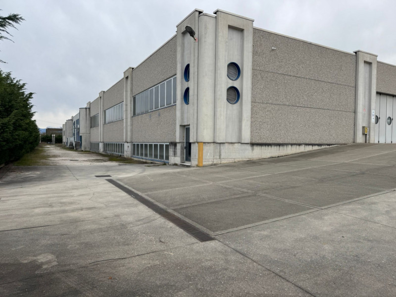 CONTATTARE ANDREA: 3288822042

Scopri un'opportunità imperdibile nel cuore di Riese Pio X! Propon...