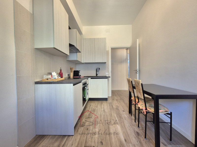 Scopri il tuo nuovo rifugio nel cuore di Padova! Sara Immobiliare propone in affitto uno splendid...