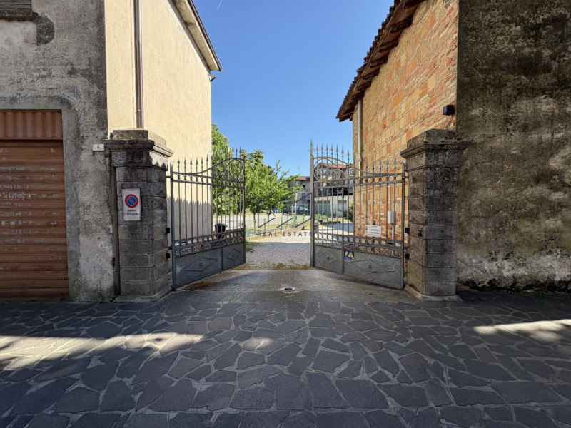 San Stino di Livenza - (Venezia)
Proponiamo in esclusiva un interessante appartamento trilocale a...