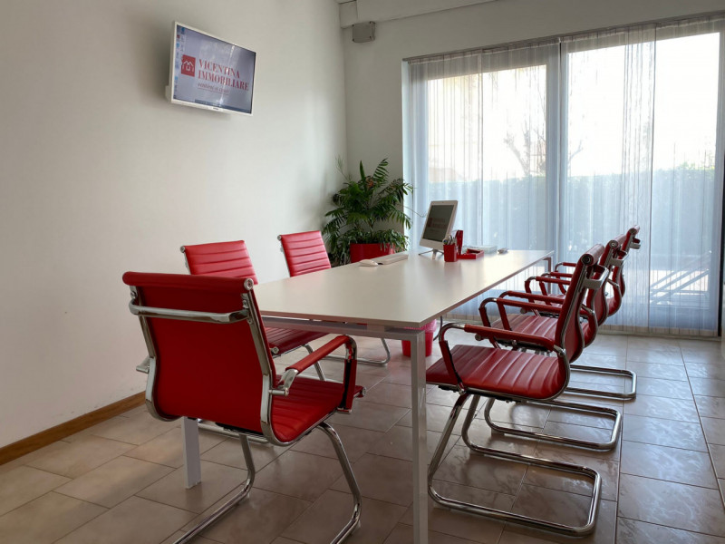 GRUMOLO DELLE ABBADESSE: proponiamo in vendita TERRENO EDIFICABILE zona residenziale C1 urbanizza...