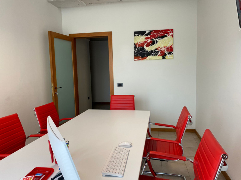 GRUMOLO DELLE ABBADESSE: proponiamo in vendita TERRENO EDIFICABILE zona residenziale C1 urbanizza...