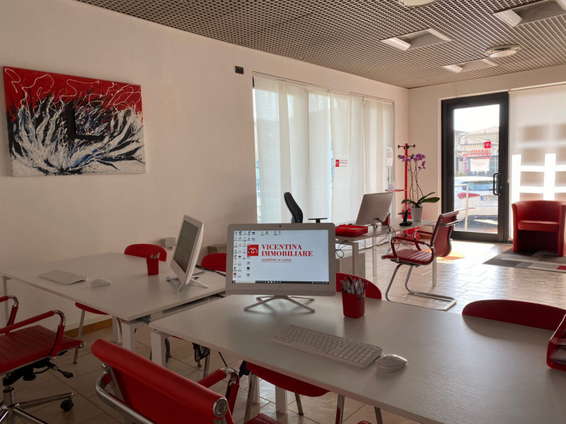 GRUMOLO DELLE ABBADESSE: proponiamo in vendita TERRENO EDIFICABILE zona residenziale C1 urbanizza...