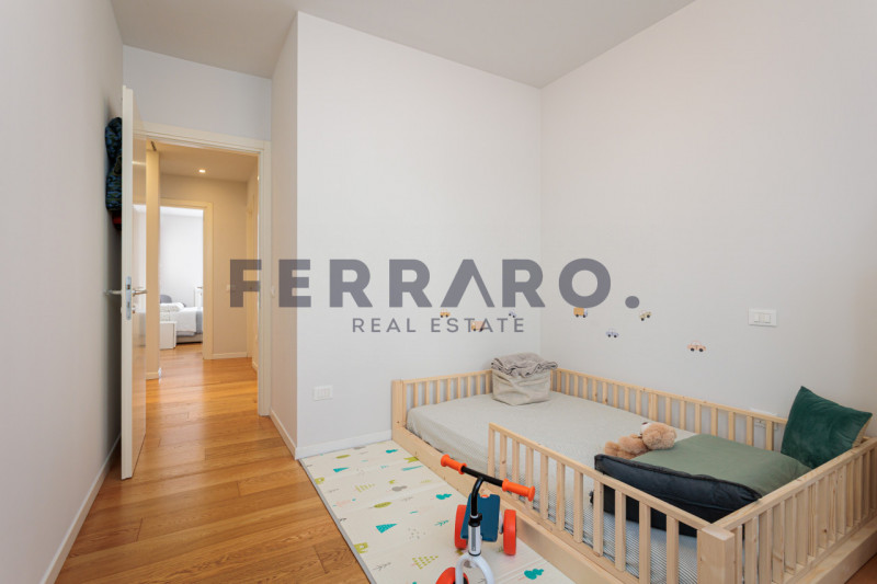 Treviso, zona Ghirada. Codice IV21.

Proponiamo in vendita elegante appartamento quadrilocale sit...