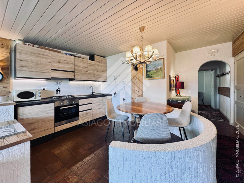 Asiago Immobiliare propone questa interessante esclusiva di vendita: si tratta di un appartamento...