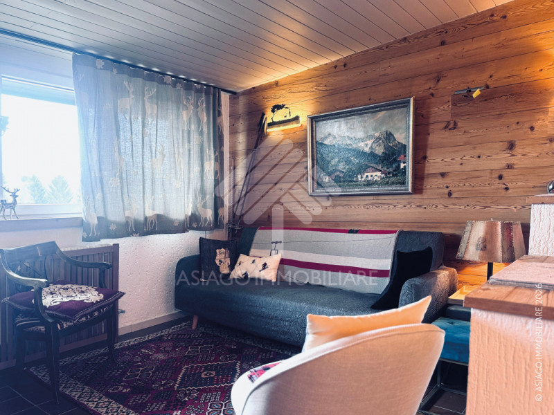 Asiago Immobiliare propone questa interessante esclusiva di vendita: si tratta di un appartamento...