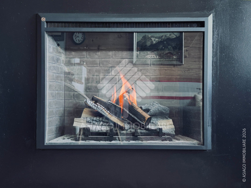 Asiago Immobiliare propone questa interessante esclusiva di vendita: si tratta di un appartamento...