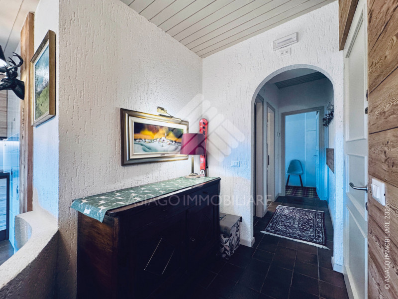 Asiago Immobiliare propone questa interessante esclusiva di vendita: si tratta di un appartamento...