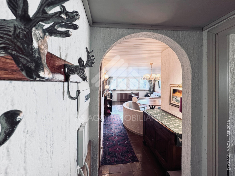 Asiago Immobiliare propone questa interessante esclusiva di vendita: si tratta di un appartamento...