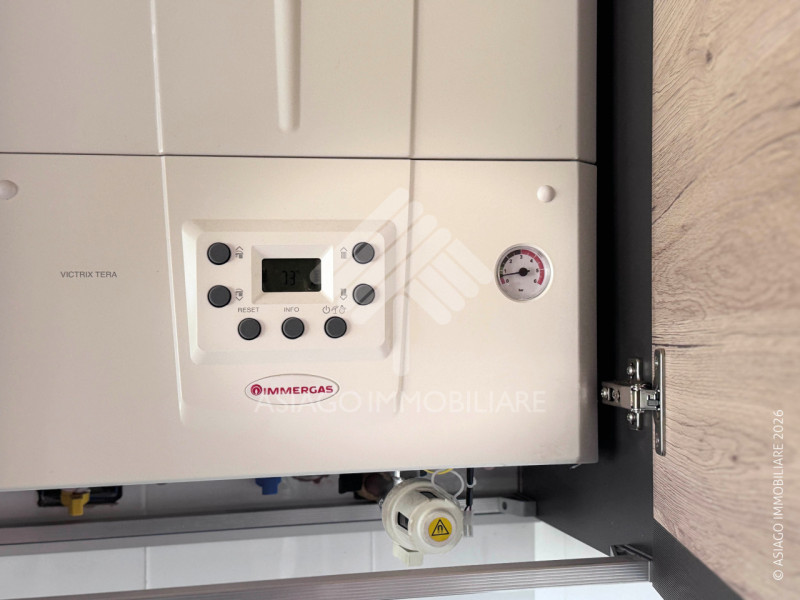 Asiago Immobiliare propone questa interessante esclusiva di vendita: si tratta di un appartamento...