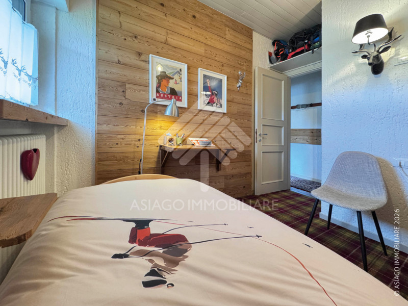 Asiago Immobiliare propone questa interessante esclusiva di vendita: si tratta di un appartamento...