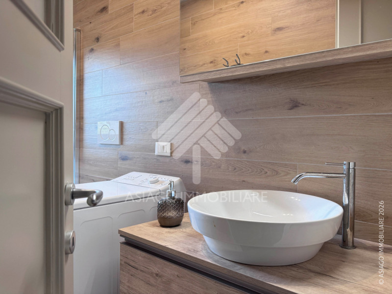 Asiago Immobiliare propone questa interessante esclusiva di vendita: si tratta di un appartamento...