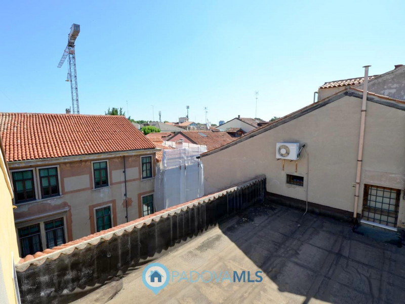 Immobile in esclusiva al Gruppo Padova MLS

Portello (via Belzoni): Scopri questo delizioso appar...