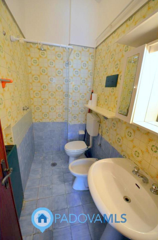 Immobile in esclusiva al Gruppo Padova MLS

Portello (via Belzoni): Scopri questo delizioso appar...