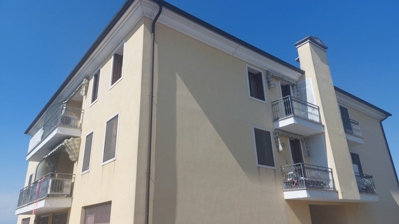 Nella piccola frazione di Colzè, appartenente al Comune di Montegalda, abbiamo da proporvi un int...