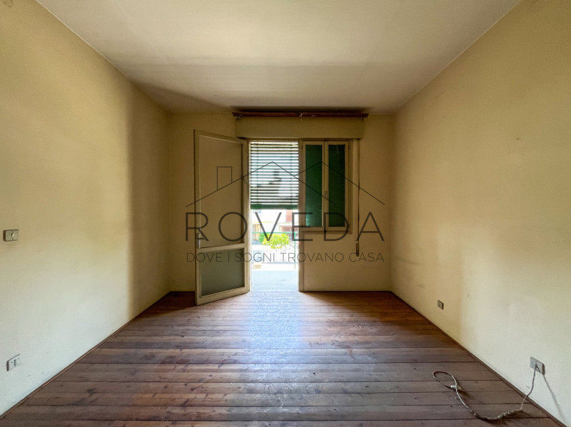 DOSSON DI CASIER

RIFERIMENTO: CR25

L'agenzia Roveda Immobiliare ha il piacere di proporvi, in u...