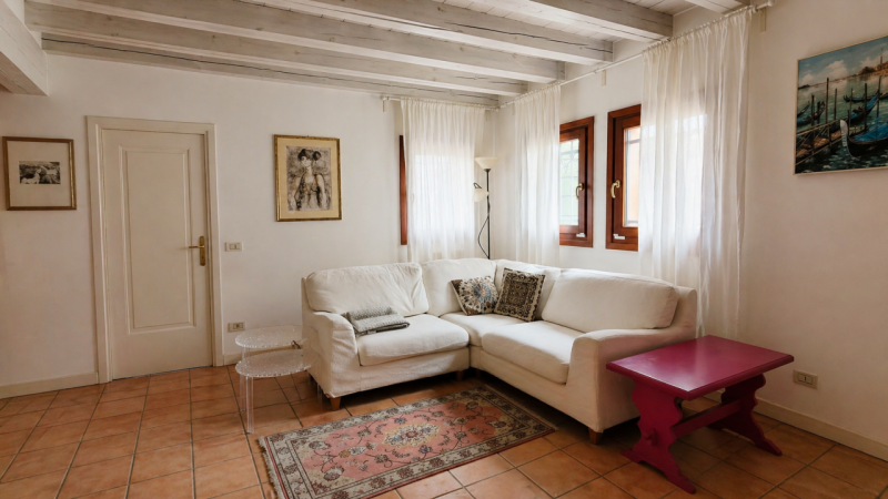 CADONEGHE: In una posizione privilegiata nel comune, proponiamo una splendida casa di campagna co...